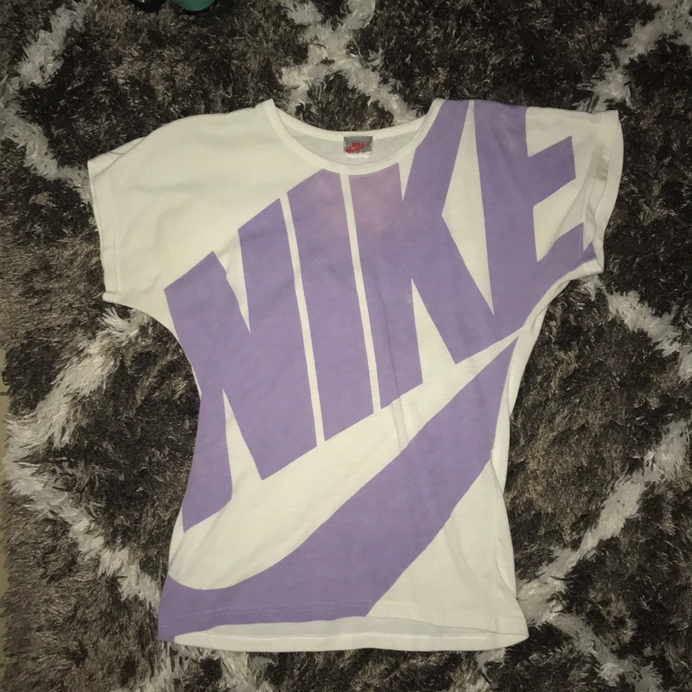 Nike T-shirt